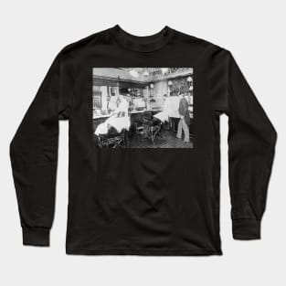 New York City Barber Shop, 1895. Vintage Photo Long Sleeve T-Shirt